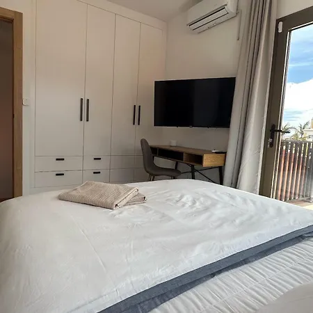 Joaquin Apartman