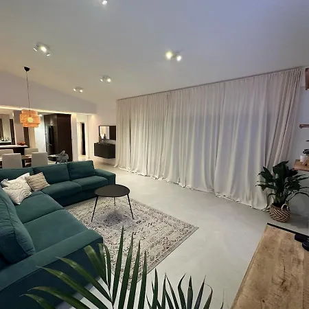 Joaquin Apartman Corralejo